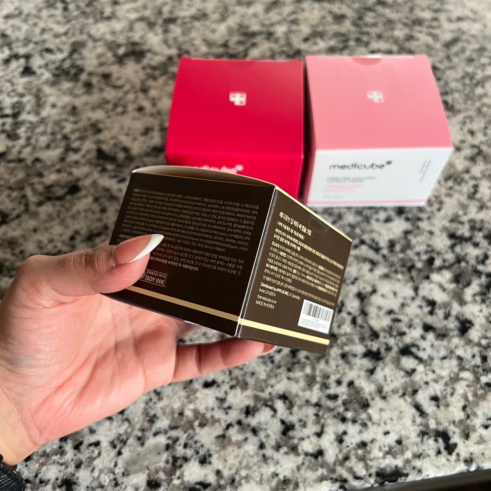 Medicube Deep Vita C & TXA Niacinamide Capsule Creams - Pink, Red, Brown Combo - Picture 3 of 6